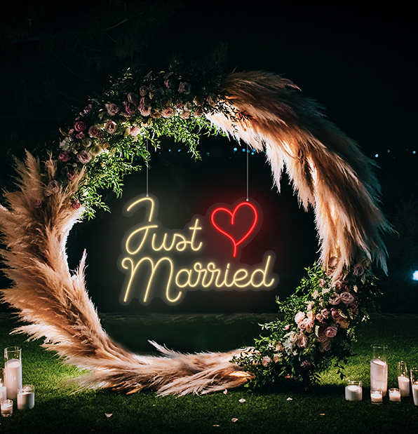 Just Married Light Neon Sign